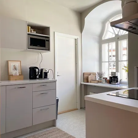 Apartment Unique In Vanalinn, Old Town Tallinn