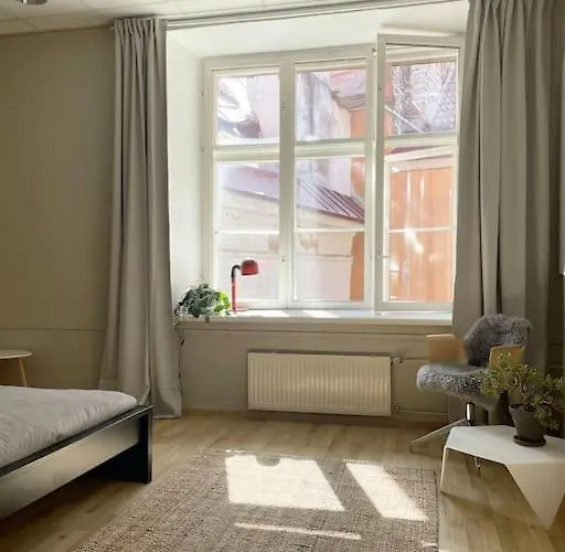 Unique In Vanalinn, Old Town *